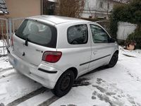 Gebraucht Toyota Yaris Sol 85 PS (62 kW) 2000 Silber Kleinwagen