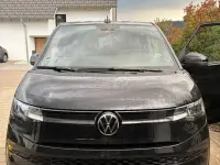 Gebraucht VW Multivan Life 150 PS (110 kW) 2023 Schwarz Van / Kleinbus