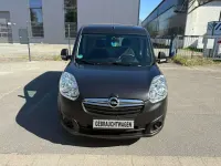 Używany Opel Combo 95 KM (69 kW) 2017 Czarny Minivan