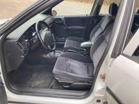 Gebraucht Opel Vectra 101 PS (74 kW) 1996 Weiß Limousine