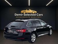 Gebraucht Skoda Superb 190 PS (139 kW) 2015 Schwarzmagic perleffekt Kombi