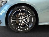 Gebraucht Mercedes E200 AMG 204 PS (150 kW) 2024 Metalliclack verdesilber (metallic) Limousine
