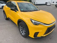 Gebraucht Lexus LBX 136 PS (100 kW) 2025 Gelb SUV