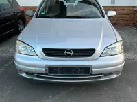 Gebraucht Opel Astra 101 PS (74 kW) 2002 Silber Kombi