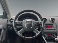 Gebraucht Audi A3 Attraction 125 PS (91 kW) 2010 Grau Limousine