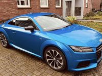 Gebraucht Audi TTS Competition 230 PS (169 kW) 2017 Blau Coupé