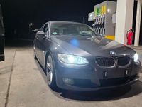 Gebraucht BMW 330 Cabriolet 231 PS (169 kW) 2007 Grau Cabrio