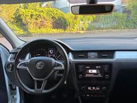 Usata Skoda Rapid 90 CV (66 kW) 2017 Bianco Utilitaria
