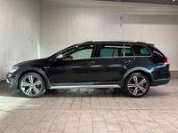 Gebraucht VW Golf Alltrack 184 PS (135 kW) 2018 Deep black perleffekt (metallic) Kombi
