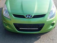 Gebraucht Hyundai i20 77 PS (56 kW) 2009 Grün Kleinwagen
