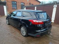 Gebraucht Ford Focus Titanium 140 PS (102 kW) 2012 Schwarz Kombi