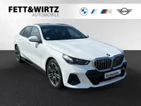 Gebraucht BMW 540 M Sport 303 PS (222 kW) 2025 Alpinweiss Limousine