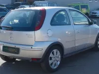 Gebraucht Opel Corsa Edition 80 PS (58 kW) 2005 Silber Kleinwagen