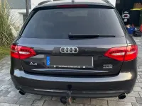 Gebraucht Audi A4 Advanced 170 PS (125 kW) 2015 Grau Kombi