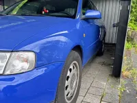 Gebraucht Audi A3 Attraction 102 PS (75 kW) 2000 Blau Kleinwagen