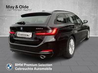 Gebraucht BMW 330e Sport Line 292 PS (214 kW) 2023 Schwarz Kombi