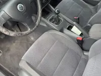 Gebraucht VW Jetta 105 PS (77 kW) 2006 Silber Limousine