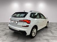 Gebraucht Skoda Kamiq Selection 95 PS (69 kW) 2025 Moonweiß perleffekt SUV