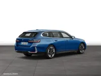 Używany BMW 520 197 KM (144 kW) 2025 Niebieski Kombi