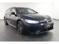 Usata VW Passat Style 110 CV (80 kW) 2025 Nero Station wagon