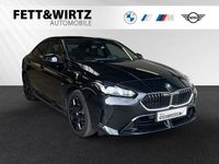 Gebraucht BMW 220 M Sport 170 PS (125 kW) 2025 Black sapphire metallic Limousine