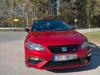 Używany Seat Leon CUPRA 300 KM (220 kW) 2017 Czerwony Sedan/Limuzyna