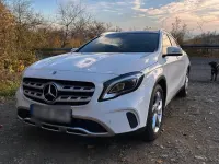 Gebraucht Mercedes GLA180 122 PS (89 kW) 2019 Weiß SUV