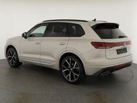 Neu VW Touareg R-line 286 PS (210 kW) 2025 Sechura beige metallic SUV