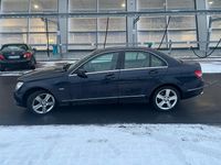 Gebraucht Mercedes C320 224 PS (164 kW) 2008 Blau Limousine
