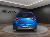Gebraucht Mazda 2 Exclusive 90 PS (66 kW) 2015 Dynamic blue Kleinwagen