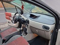 Gebraucht Renault Modus 75 PS (55 kW) 2005 Schwarz Van / Kleinbus