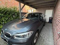 Gebraucht BMW 116 Advantage 109 PS (80 kW) 2018 Grau Kleinwagen