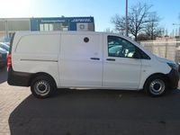 Gebraucht Mercedes Vito 114 PS (83 kW) 2017 Weiß Van