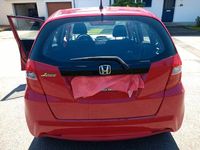 Gebraucht Honda Jazz Trend 90 PS (66 kW) 2013 Rot Kleinwagen