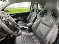 Gebraucht Opel Adam S 150 PS (110 kW) 2016 Weiß Kleinwagen