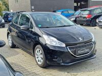 gebraucht Peugeot 208 68 VTI Access/2.Ha/Tüvneu/Klima/Eu5/ZV/