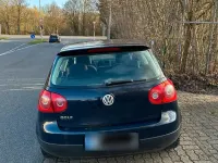 Brugt VW Golf V 75 HK (55 kW) 2004 Blå Hatchback