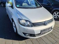 Gebraucht VW Golf VII Life 122 PS (89 kW) 2013 Silver leaf metallic Limousine