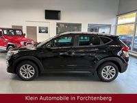 Gebraucht Hyundai Tucson Intro Edition 177 PS (130 kW) 2016 Schwarz SUV