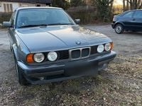Second-hand BMW 525 143 CP (105 kW) 1993 Gri Berlinǎ