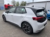 Gebraucht VW ID.3 Pro 106 kW (145 PS) 2022 Gletscherweiß metallic Kleinwagen