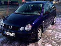 Gebraucht VW Polo Basis 64 PS (47 kW) 2002 Blau Limousine