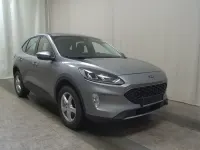 Usado Ford Kuga Cool & Connect 120 HP (88 kW) 2023 Prateado SUV
