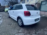Gebraucht VW Polo 60 PS (44 kW) 2011 Weiß Kleinwagen