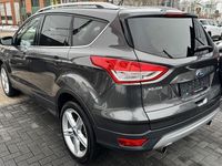 Gebraucht Ford Kuga Titanium 150 PS (110 kW) 2015 Grau SUV