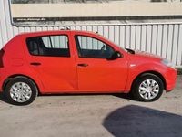 Gebraucht Dacia Sandero 75 PS (55 kW) 2009 Rot Limousine
