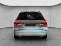 Gebraucht Volvo XC60 Core 250 PS (183 kW) 2024 Grau SUV