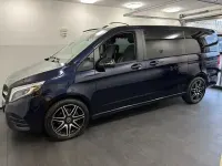 Gebraucht Mercedes V300 AMG line 237 PS (174 kW) 2021 Blau Van / Kleinbus
