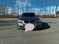 Gebraucht BMW 318 143 PS (105 kW) 2008 Grau Kombi