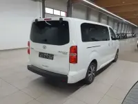 Gebraucht Toyota Proace Verso 144 PS (105 kW) 2022 Weiß Kombi
